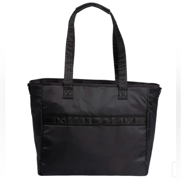 Lug Paddle Carry-All Tote in Black with Floral Paisley Kelly Green Lining - Picture 4 of 5